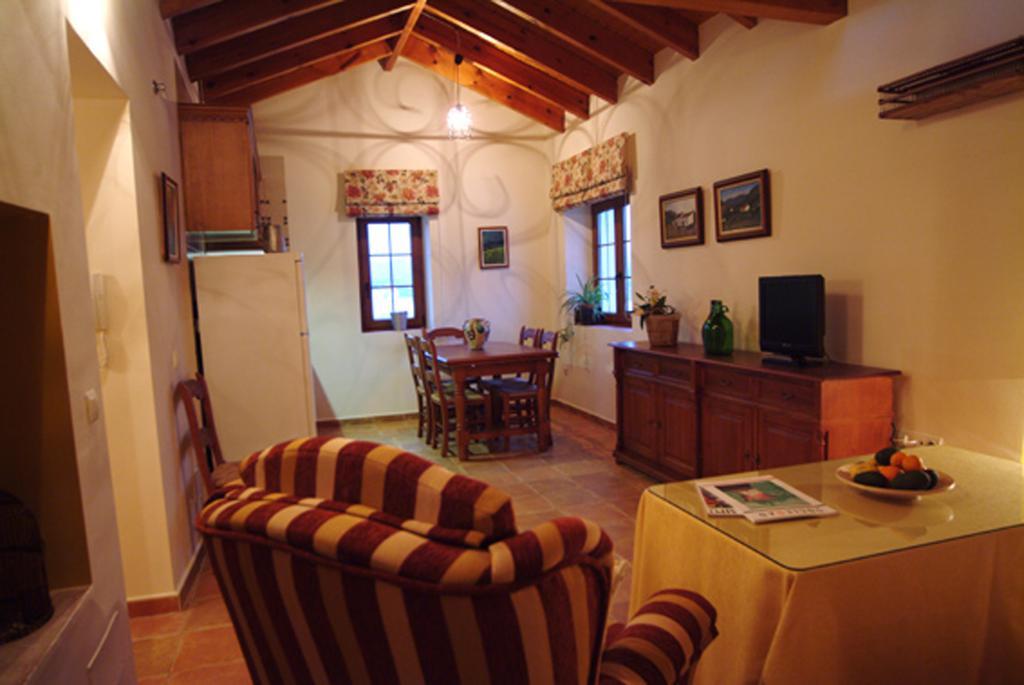 La Casa De Las Titas เบเลซ-มาลากา ภายนอก รูปภาพ
