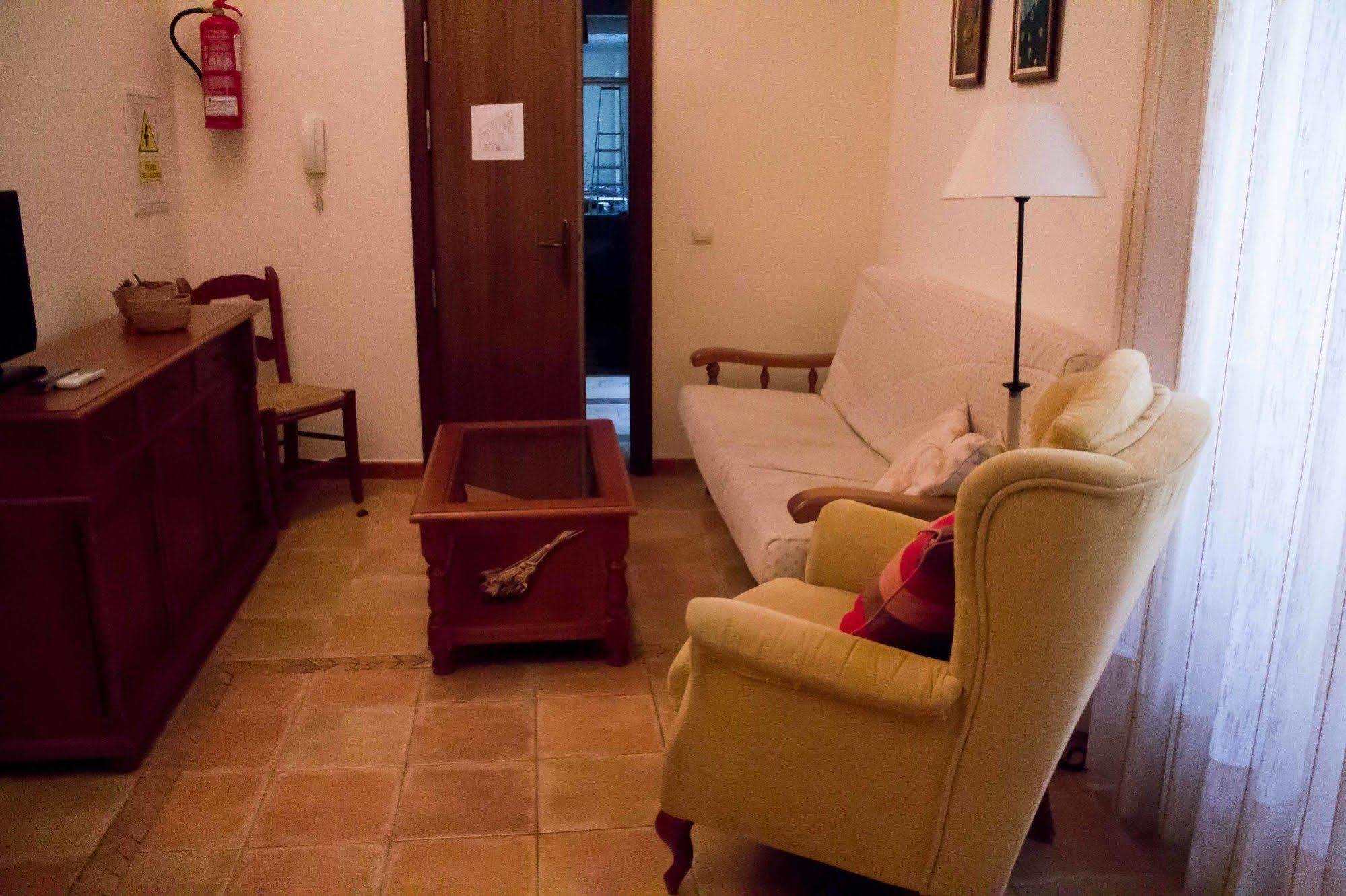La Casa De Las Titas เบเลซ-มาลากา ภายนอก รูปภาพ