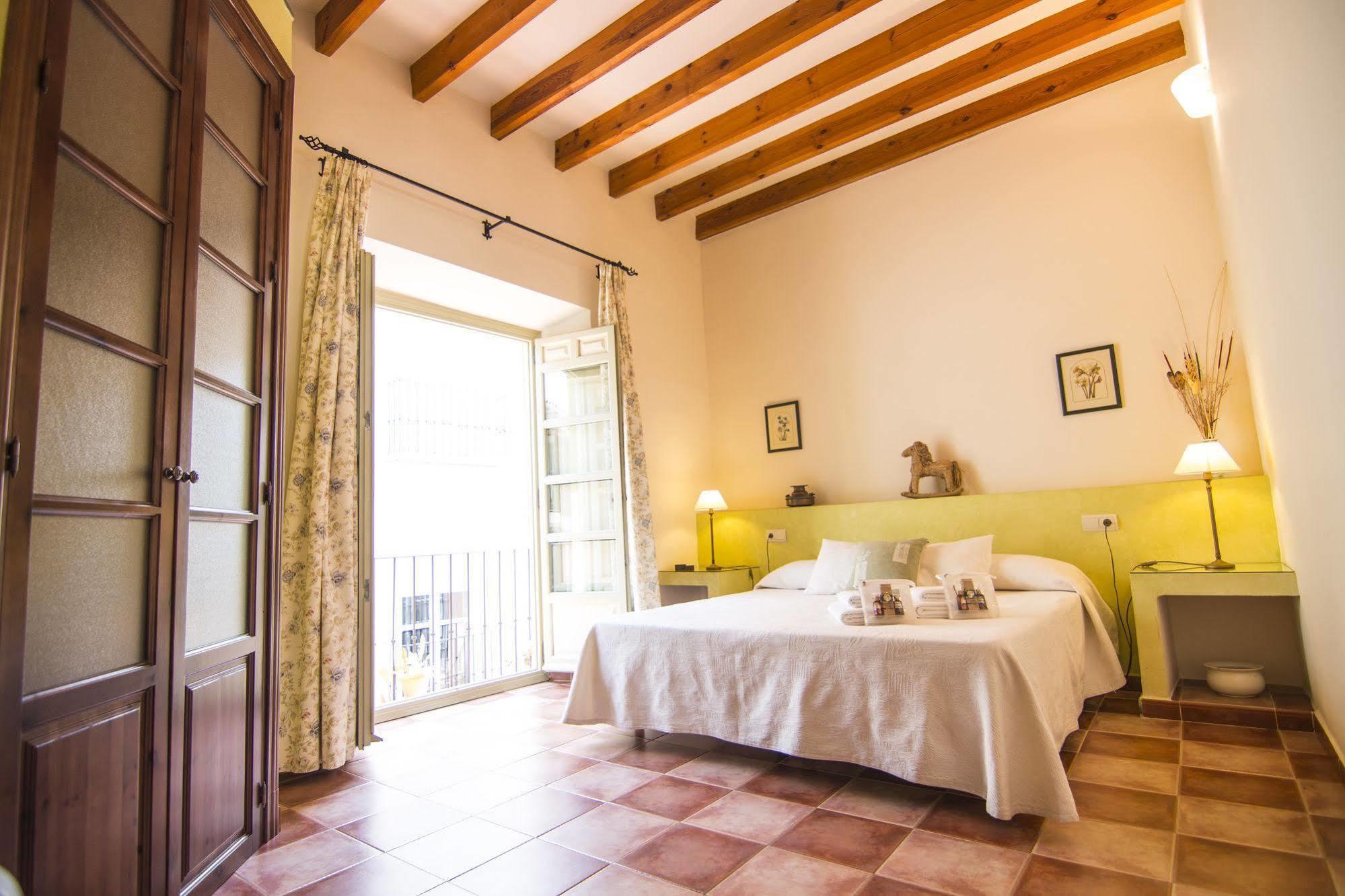 La Casa De Las Titas เบเลซ-มาลากา ภายนอก รูปภาพ
