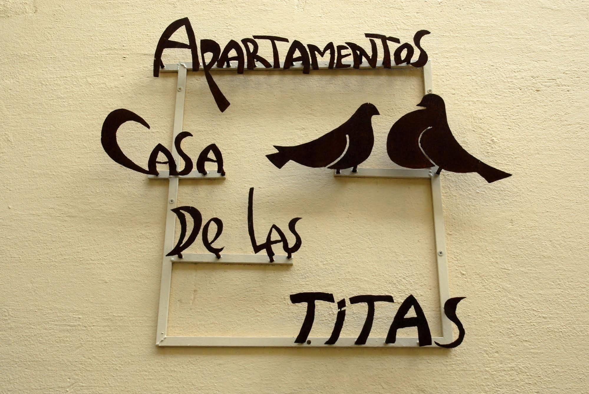 La Casa De Las Titas เบเลซ-มาลากา ภายนอก รูปภาพ